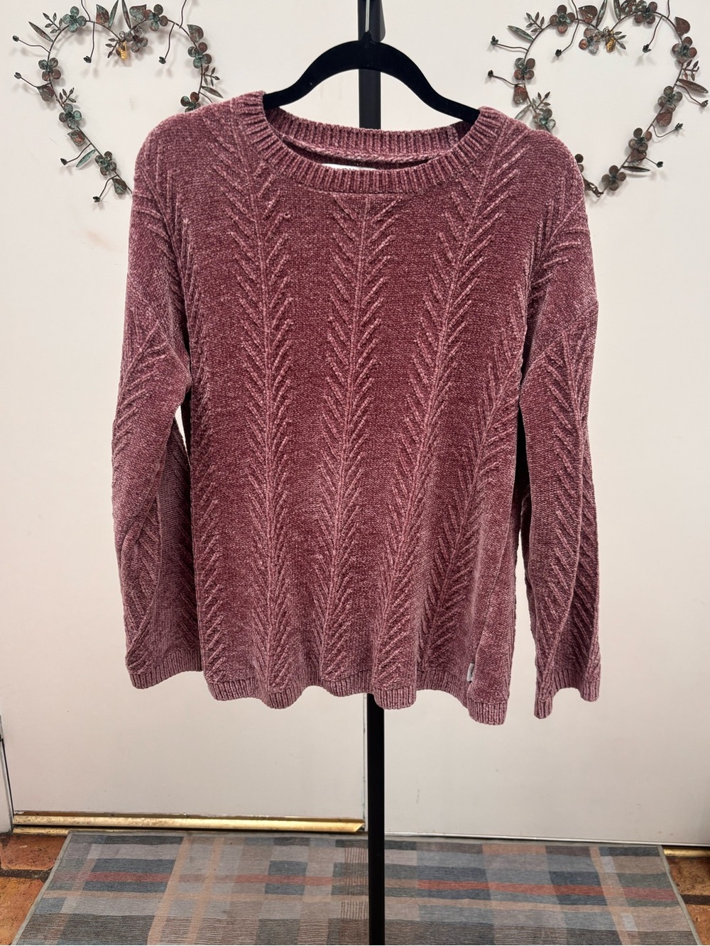 Orvis Dusty Rose Chenille Cable-Textured Crewneck Sweater